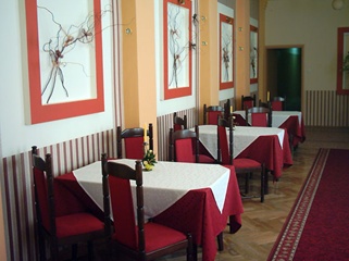 Restauracja w Hotelu Mazowieckim