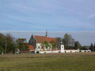 Koci p. w. w. Anny i klasztor OO. Franciszkanw w Smardzewicach